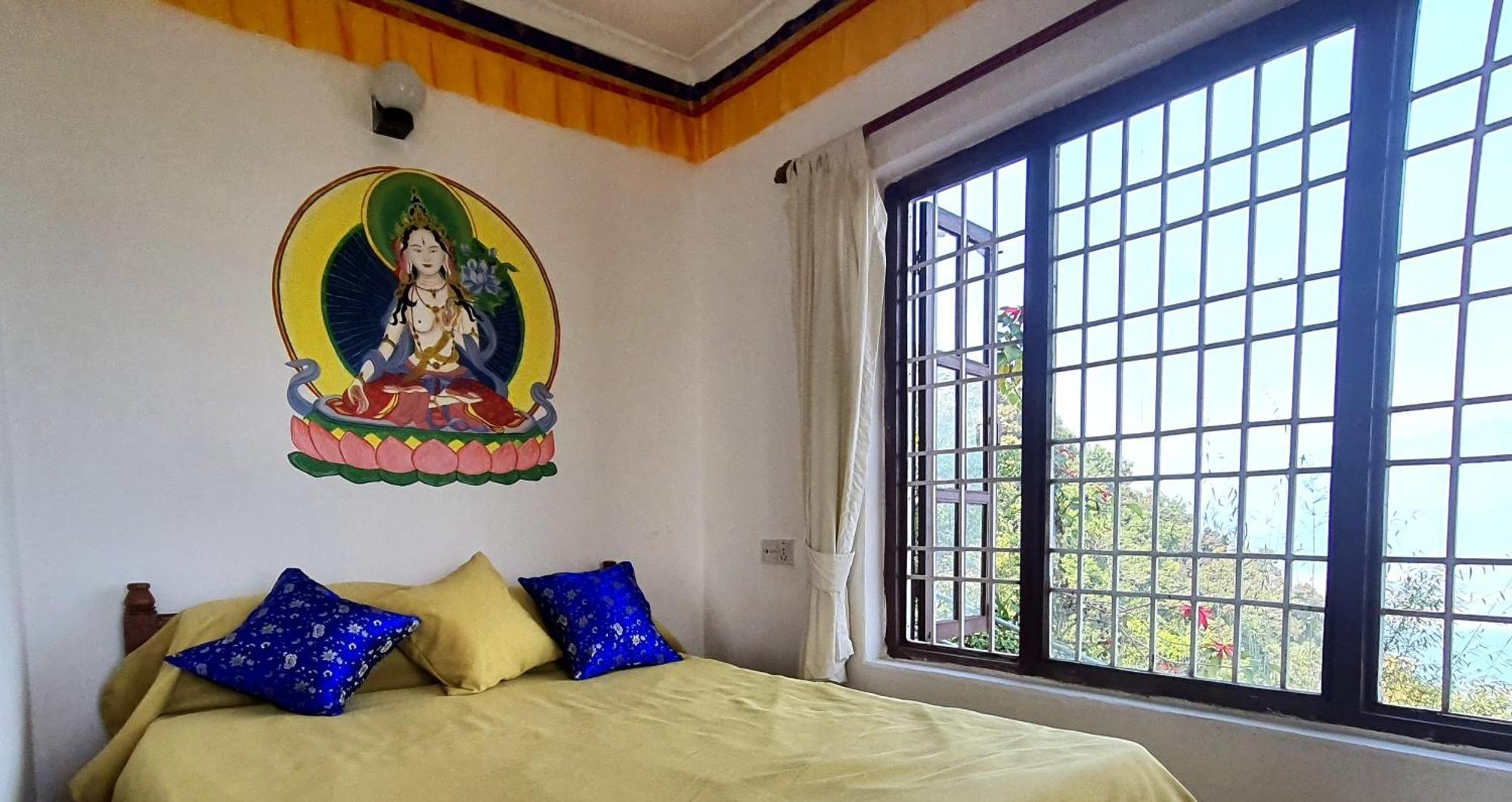 Peace Dragon Lodge Pokhara Exterior photo