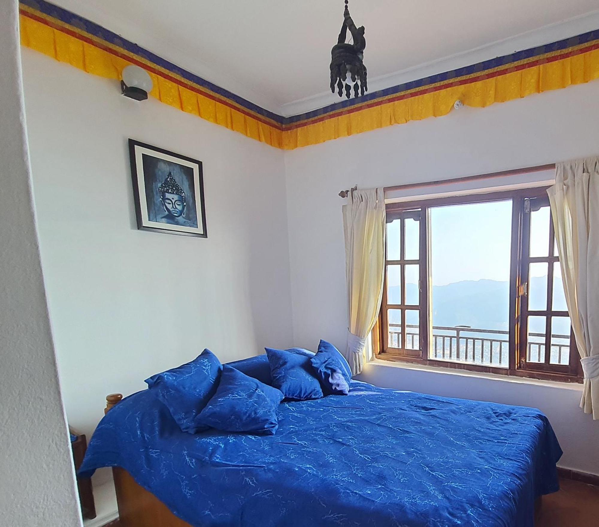 Peace Dragon Lodge Pokhara Exterior photo