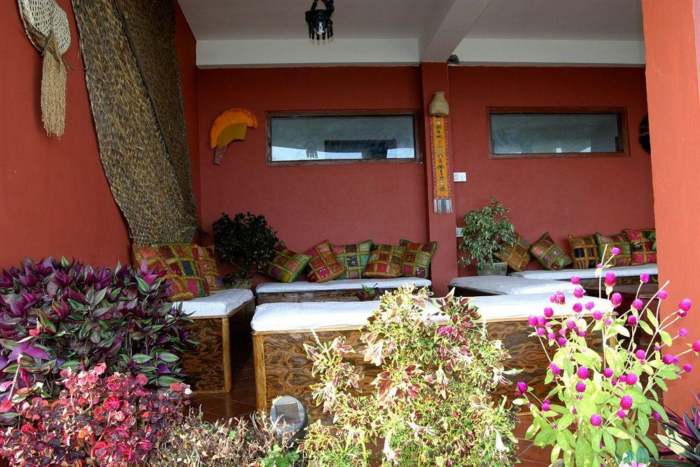 Peace Dragon Lodge Pokhara Exterior photo